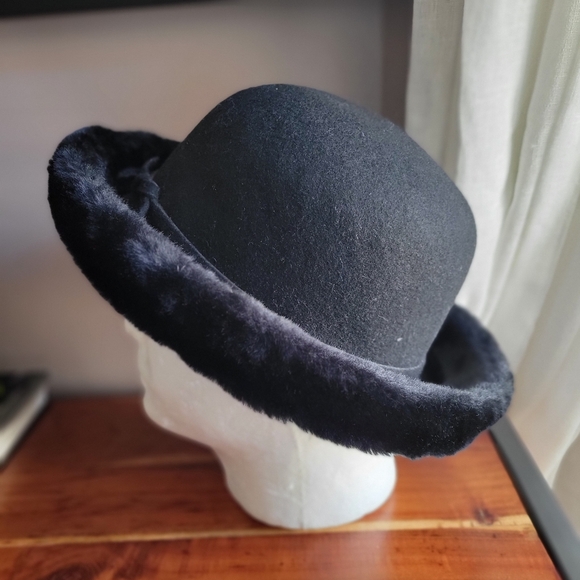 Elegant Vintage Betmar Wool Felt Black Hat 100% Wool Hat Fair Fur Made In USA - Picture 2 of 10
